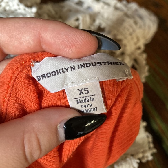 Orange Ribbed Tank Top - Picture 2 of 2